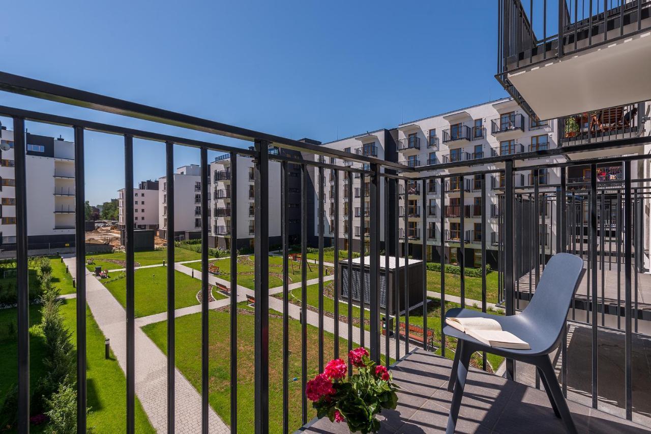 Okecie Airport Studio Bakalarska 2 P&O Serviced Apartments Varsóvia Exterior foto